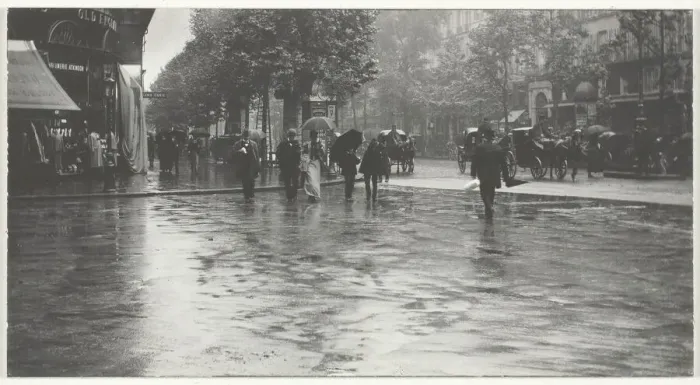 Framed Print : A Wet Day on the Boulevard, Paris, 1894, printed 1918 / 32. Creator: Alfred Stieglitz Framed Print : A Wet Day on the Boulevard, Paris, 1894, printed 1918 / 32. Creator: Alfred Stieglitz