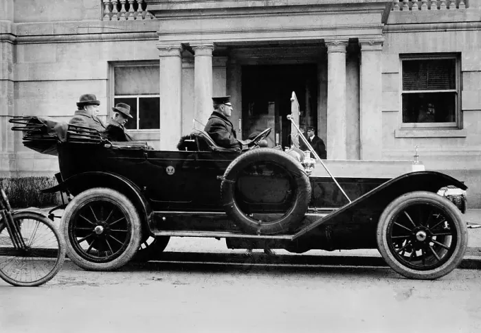 Framed Print : W.H. Taft, between c1910 and c1915. Creator: Bain News Service Framed Print : W.H. Taft, between c1910 and c1915. Creator: Bain News Service