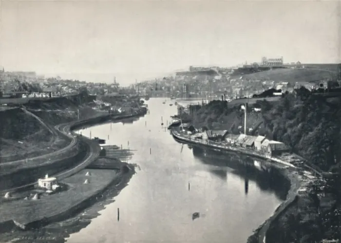 Framed Print : Whitby - General View of the Town, 1895 Framed Print : Whitby - General View of the Town, 1895