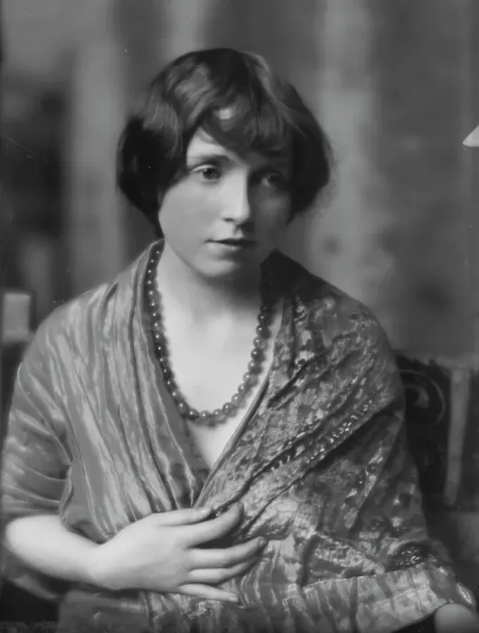 Framed Print : White, Gilbert, Mrs. portrait photograph, 1914 June 18. Creator: Arnold Genthe Framed Print : White, Gilbert, Mrs. portrait photograph, 1914 June 18. Creator: Arnold Genthe