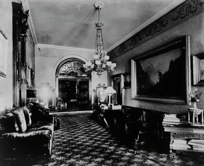 Framed Print : White House, east corridor, between 1889 and 1906. Creator: Frances Benjamin Johnston Framed Print : White House, east corridor, between 1889 and 1906. Creator: Frances Benjamin Johnston