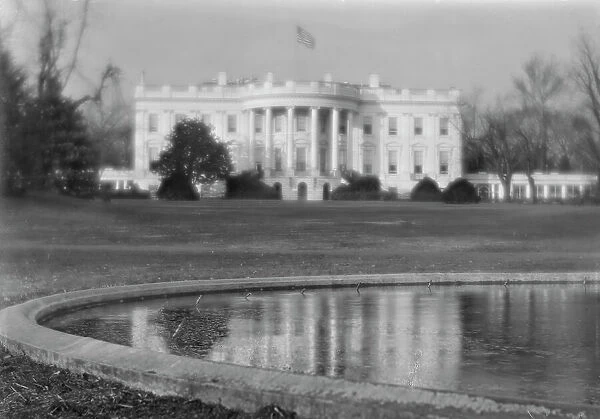 White House, Washington, D.C. 1913 Nov. Creator: Arnold Genthe