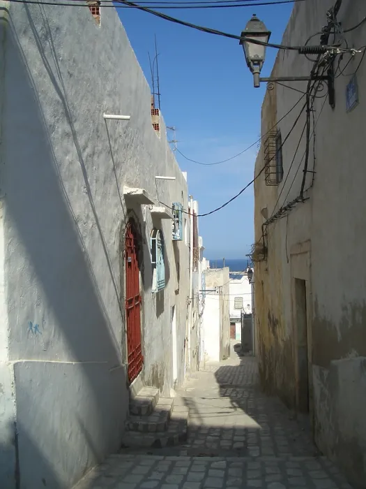 Framed Print : White-painted houses, Sousse, Tunisia, 2009. Creator: Amanda Waite Framed Print : White-painted houses, Sousse, Tunisia, 2009. Creator: Amanda Waite
