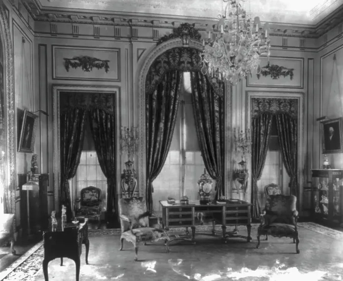Framed Print : Whitemarsh Hall, Edward Townsend Stotesbury house, Wyndmoor, Pennsylvania, 1922 or 1923. Creator: Frances Benjamin Johnston. Whitemarsh Hall, Edward Townsend Stotesbury house, Wyndmoor, Pennsylvania, 1922 or 1923 Framed Print : Whitemarsh Hall, Edward Townsend Stotesbury house, Wyndmoor, Pennsylvania, 1922 or 1923. Creator: Frances Benjamin Johnston. Whitemarsh Hall, Edward Townsend Stotesbury house, Wyndmoor, Pennsylvania, 1922 or 1923