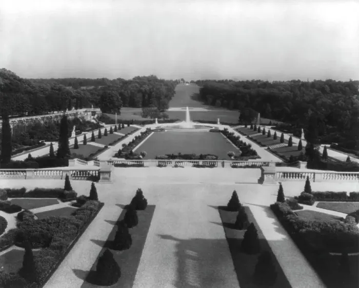 Framed Print : Whitemarsh Hall, Edward Townsend Stotesbury house, Wyndmoor, Pennsylvania, 1922 or 1923. Creator: Frances Benjamin Johnston. Whitemarsh Hall, Edward Townsend Stotesbury house, Wyndmoor, Pennsylvania, 1922 or 1923 Framed Print : Whitemarsh Hall, Edward Townsend Stotesbury house, Wyndmoor, Pennsylvania, 1922 or 1923. Creator: Frances Benjamin Johnston. Whitemarsh Hall, Edward Townsend Stotesbury house, Wyndmoor, Pennsylvania, 1922 or 1923