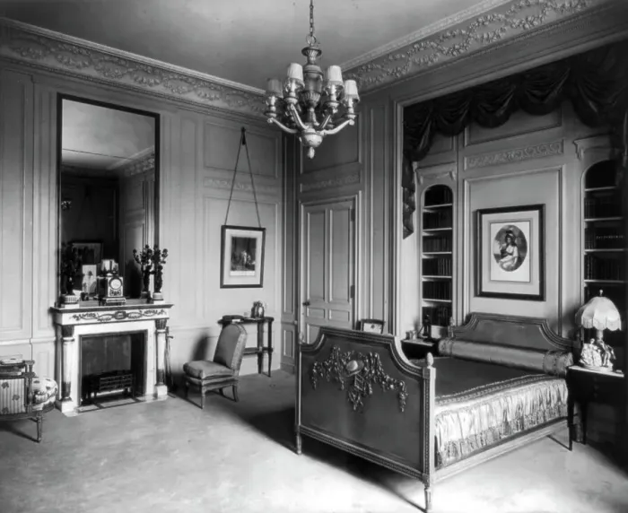 Framed Print : Whitemarsh Hall, Edward Townsend Stotesbury house, Wyndmoor, Pennsylvania, 1922 or 1923. Creator: Frances Benjamin Johnston. Whitemarsh Hall, Edward Townsend Stotesbury house, Wyndmoor, Pennsylvania, 1922 or 1923 Framed Print : Whitemarsh Hall, Edward Townsend Stotesbury house, Wyndmoor, Pennsylvania, 1922 or 1923. Creator: Frances Benjamin Johnston. Whitemarsh Hall, Edward Townsend Stotesbury house, Wyndmoor, Pennsylvania, 1922 or 1923