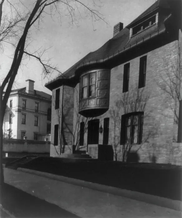 Framed Print : Whittemore House, Washington, D.C. - exterior showing main entrance, c1900. Creator: Frances Benjamin Johnston Framed Print : Whittemore House, Washington, D.C. - exterior showing main entrance, c1900. Creator: Frances Benjamin Johnston