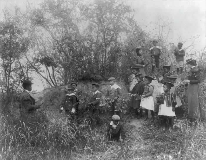 Framed Print : Whittier School students on a field trip studying plants, Hampton, Virginia, 1899. Creator: Frances Benjamin Johnston Framed Print : Whittier School students on a field trip studying plants, Hampton, Virginia, 1899. Creator: Frances Benjamin Johnston