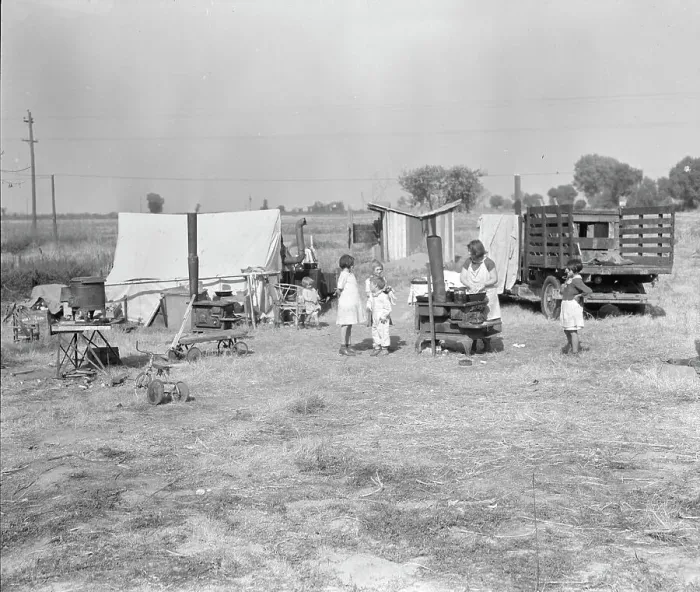 Framed Print : Wife and five children of migratory fruit worker, American River camp on...Sacramento, CA, 1936. Creator: Dorothea Lange Framed Print : Wife and five children of migratory fruit worker, American River camp on...Sacramento, CA, 1936. Creator: Dorothea Lange