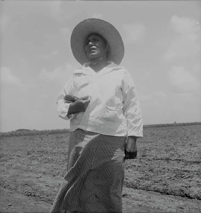 Framed Print : Wife of a Mexican sharecropper near Bryan, Texas, 1938. Creator: Dorothea Lange Framed Print : Wife of a Mexican sharecropper near Bryan, Texas, 1938. Creator: Dorothea Lange