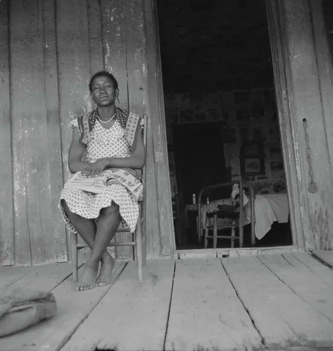 Framed Print : Wife of tractor driver on the Aldridge Plantation, Mississippi, 1937. Creator: Dorothea Lange Framed Print : Wife of tractor driver on the Aldridge Plantation, Mississippi, 1937. Creator: Dorothea Lange