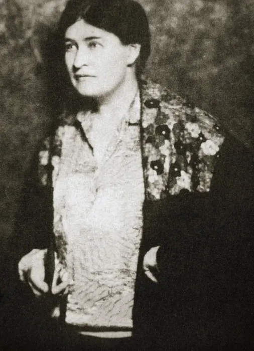 Framed Print : Willa Cather, American novelist, mid 1920s Framed Print : Willa Cather, American novelist, mid 1920s