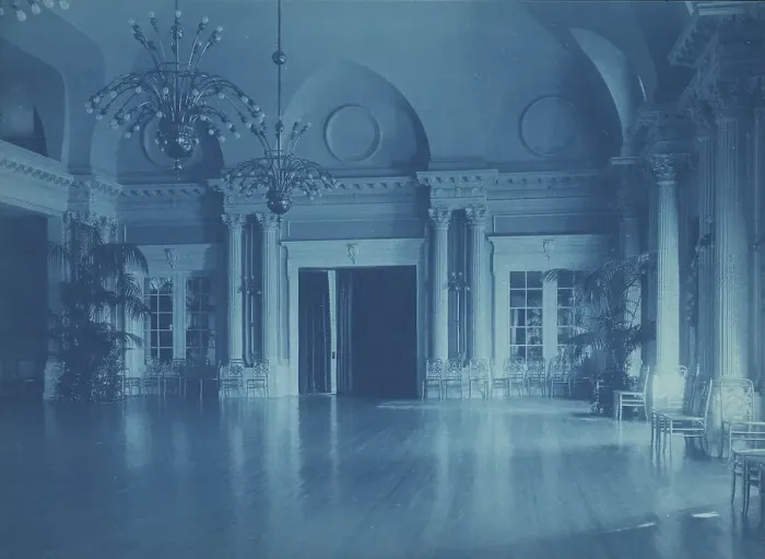 Framed Print : Willard Hotel ballroom, between 1901 and 1910. Creator: Frances Benjamin Johnston Framed Print : Willard Hotel ballroom, between 1901 and 1910. Creator: Frances Benjamin Johnston