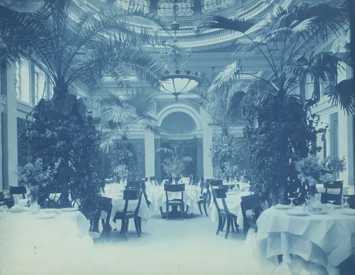 Framed Print : Willard Hotel - dining room, between 1901 and 1910. Creator: Frances Benjamin Johnston Framed Print : Willard Hotel - dining room, between 1901 and 1910. Creator: Frances Benjamin Johnston