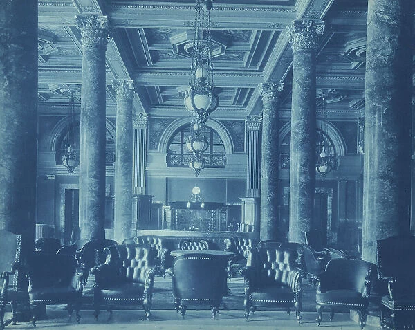 Willard Hotel lobby, between 1901 and1910. Creator: Frances Benjamin Johnston