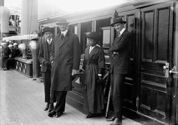 Framed Print : William Gibbs McAdoo, Secretary of The Treasury, Mrs. Albert Sidney Burleson; Target Practice, 1913. Creator: Harris & Ewing. William Gibbs McAdoo, Secretary of The Treasury, Mrs. Albert Sidney Burleson; Target Practice, 1913 Framed Print : William Gibbs McAdoo, Secretary of The Treasury, Mrs. Albert Sidney Burleson; Target Practice, 1913. Creator: Harris & Ewing. William Gibbs McAdoo, Secretary of The Treasury, Mrs. Albert Sidney Burleson; Target Practice, 1913