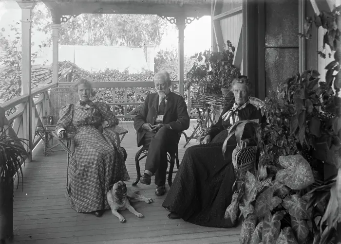 Framed Print : William and Mary Woodyatt with Mrs Harry Alder, c1900s. Creator: Robert Augustus Henry L'Estrange. William and Mary Woodyatt with Mrs Harry Alder, c1900s Framed Print : William and Mary Woodyatt with Mrs Harry Alder, c1900s. Creator: Robert Augustus Henry L'Estrange. William and Mary Woodyatt with Mrs Harry Alder, c1900s