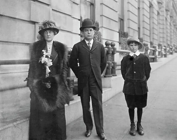 William Purnell Jackson, Senator From Maryland, with Mrs. Jackson And Son, 1912. Creator: Harris & Ewing. William Purnell Jackson, Senator From Maryland, with Mrs. Jackson And Son, 1912. Creator: Harris & Ewing
