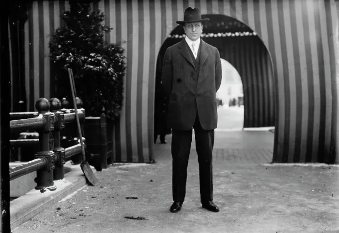 Framed Print : William Randolph Hearst - Snap At Willard, 1911. Creator: Harris & Ewing. William Randolph Hearst - Snap At Willard, 1911. Creator: Harris & Ewing Framed Print : William Randolph Hearst - Snap At Willard, 1911. Creator: Harris & Ewing. William Randolph Hearst - Snap At Willard, 1911. Creator: Harris & Ewing