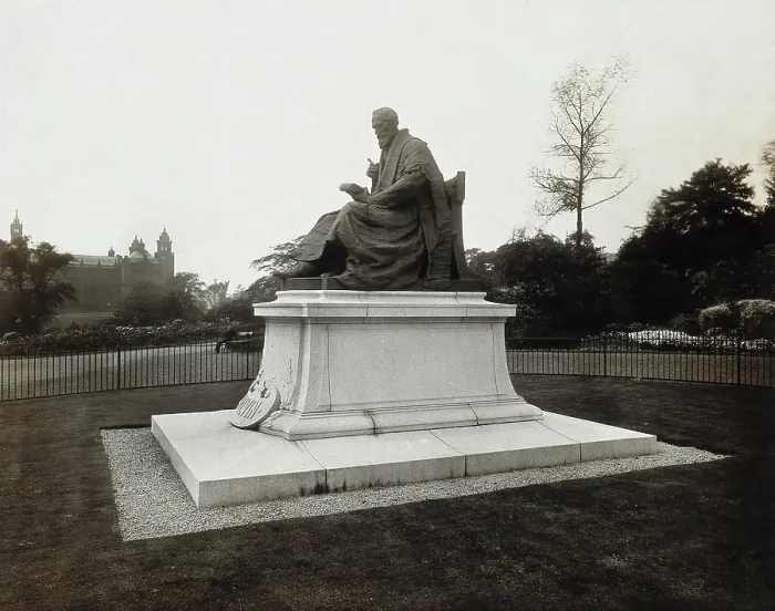 Framed Print : William Thomson, Baron Kelvin, c1910s. Creator: William Fullerton Framed Print : William Thomson, Baron Kelvin, c1910s. Creator: William Fullerton