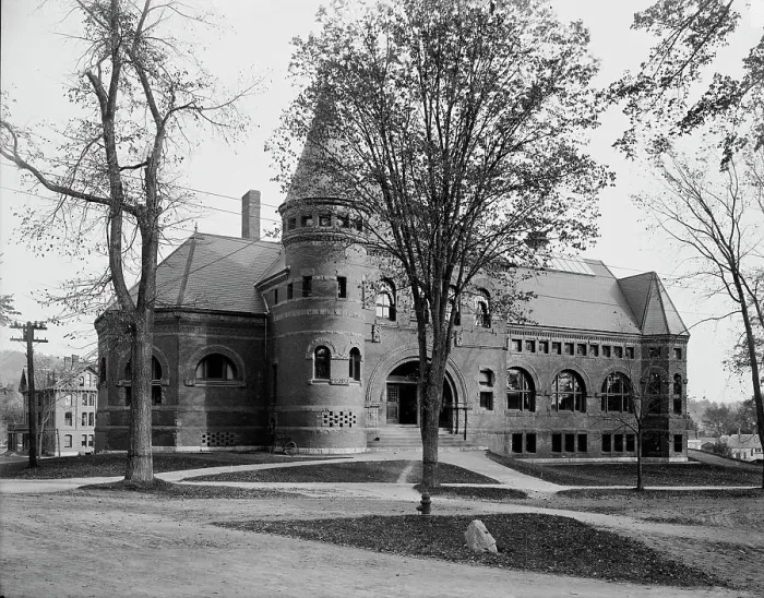 Framed Print : Wilson Library, Dartmouth College, ca 1900. Creator: Unknown Framed Print : Wilson Library, Dartmouth College, ca 1900. Creator: Unknown