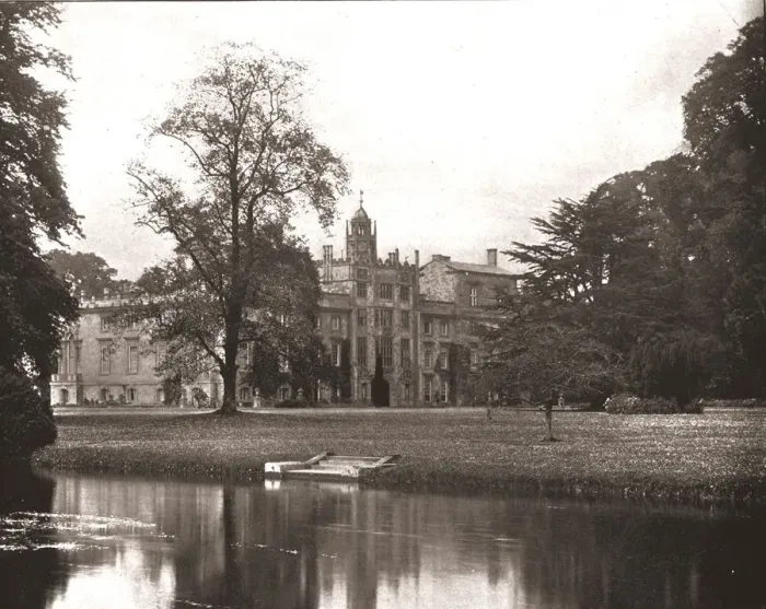 Framed Print : Wilton House, Salisbury, Wiltshire, 1894. Creator: Unknown Framed Print : Wilton House, Salisbury, Wiltshire, 1894. Creator: Unknown