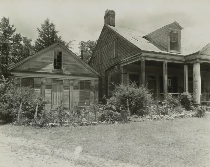 Framed Print : Windy Hill Manor, Natchez vic. Adams County, Mississippi, 1938. Creator: Frances Benjamin Johnston Framed Print : Windy Hill Manor, Natchez vic. Adams County, Mississippi, 1938. Creator: Frances Benjamin Johnston