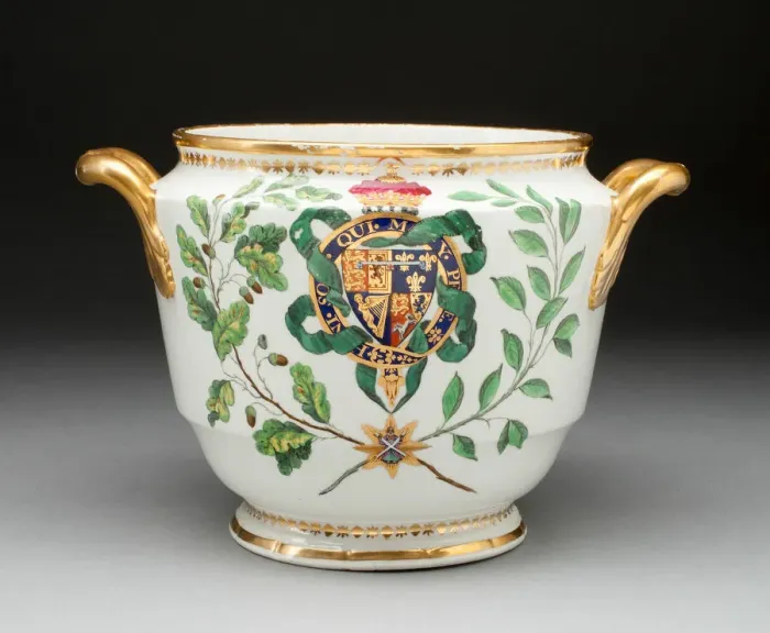 Framed Print : Wine Cooler from the Duke of Clarence Service, Worcester, 1789 / 90 Framed Print : Wine Cooler from the Duke of Clarence Service, Worcester, 1789 / 90