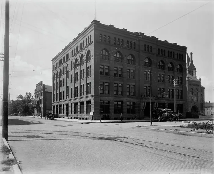 Framed Print : Winona Hotel, Winona, between 1880 and 1899. Creator: Unknown Framed Print : Winona Hotel, Winona, between 1880 and 1899. Creator: Unknown