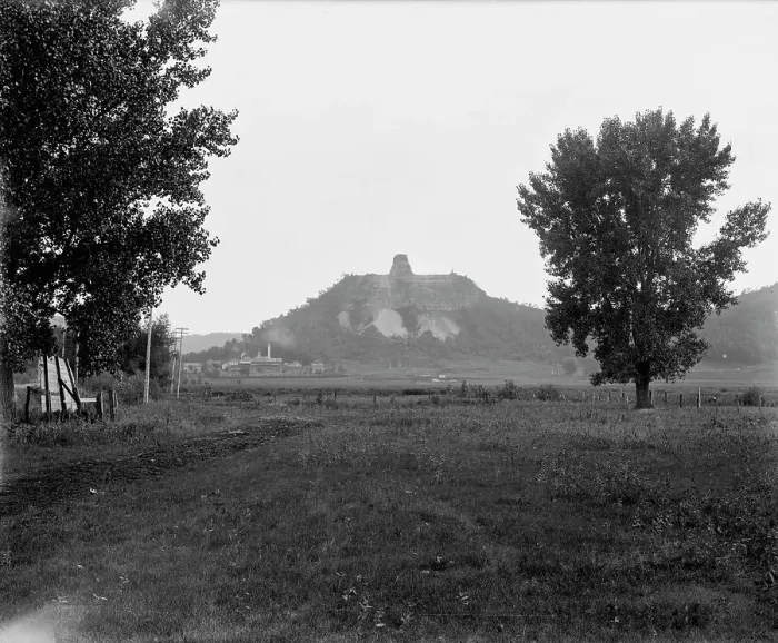 Framed Print : Winona, Sugar Loaf Rocks, distant view, c1898. Creator: Unknown Framed Print : Winona, Sugar Loaf Rocks, distant view, c1898. Creator: Unknown