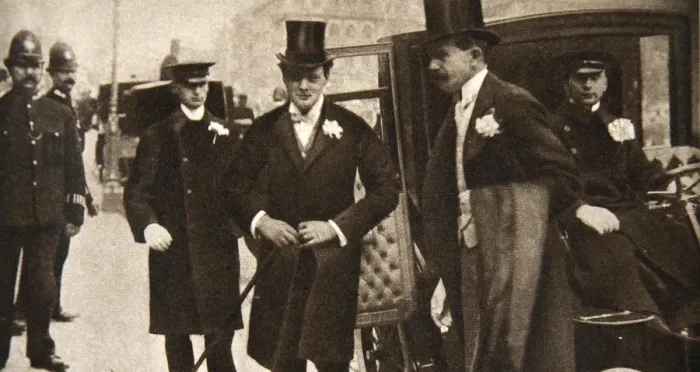 Framed Print : Winston Churchill arriving at the doors of St Margarets, Westminster, on his wedding day, 1908 Framed Print : Winston Churchill arriving at the doors of St Margarets, Westminster, on his wedding day, 1908
