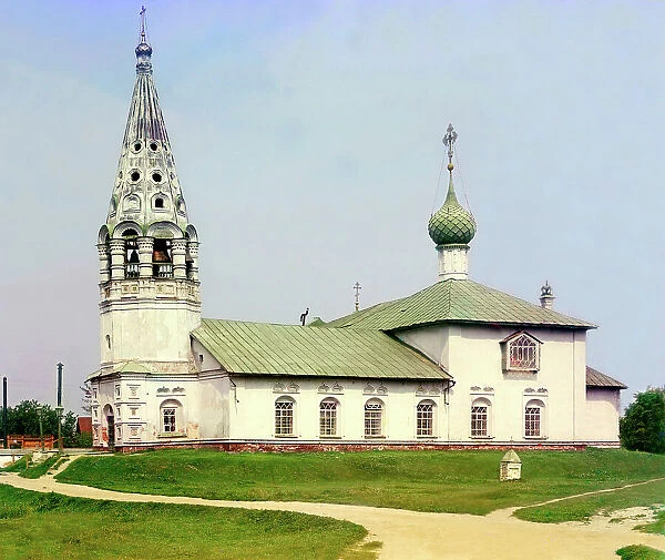 (Winter) Church of the Fedorov Mother of God, Yaroslavl, 1911. Creator: Sergey Mikhaylovich Prokudin-Gorsky