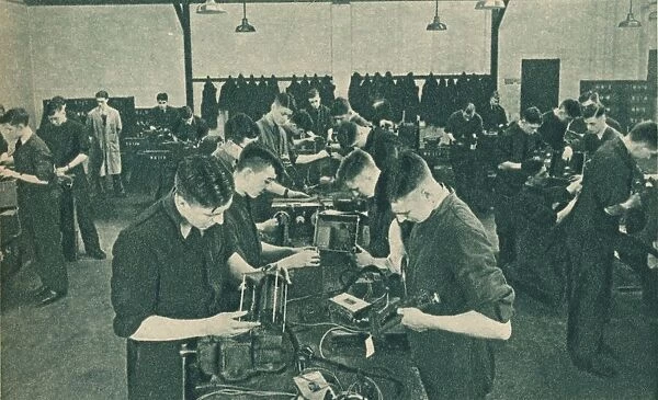 Wirless Operator Mechanics Workshop, 1940