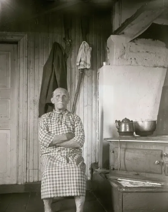 Framed Print : Wise old woman from Vilhelmina parish, Lapland, 1932. Creator: Unknown. Wise old woman from Vilhelmina parish, Lapland, 1932. Creator: Unknown Framed Print : Wise old woman from Vilhelmina parish, Lapland, 1932. Creator: Unknown. Wise old woman from Vilhelmina parish, Lapland, 1932. Creator: Unknown