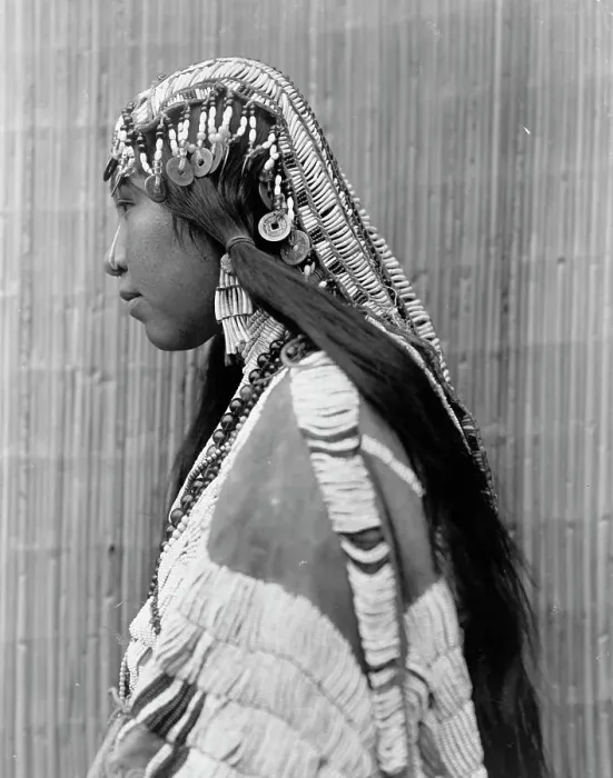 Framed Print : Wisham (i.e. Wishran) girl, profile, c1910. Creator: Edward Sheriff Curtis Framed Print : Wisham (i.e. Wishran) girl, profile, c1910. Creator: Edward Sheriff Curtis