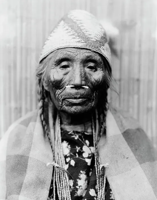 Framed Print : Wishram female type (front), 1910, c1915. Creator: Edward Sheriff Curtis Framed Print : Wishram female type (front), 1910, c1915. Creator: Edward Sheriff Curtis