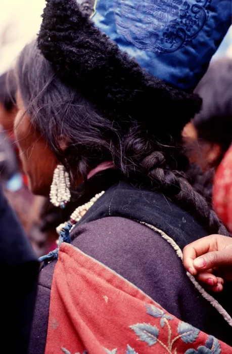 Framed Print : Woman and child, Ladakh, India, 1988. Creator: Amanda Waite Framed Print : Woman and child, Ladakh, India, 1988. Creator: Amanda Waite