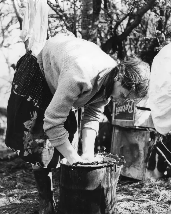 Framed Print : Woman doing the washing, Charlwood, Surrey, 1960s(?) Framed Print : Woman doing the washing, Charlwood, Surrey, 1960s(?)