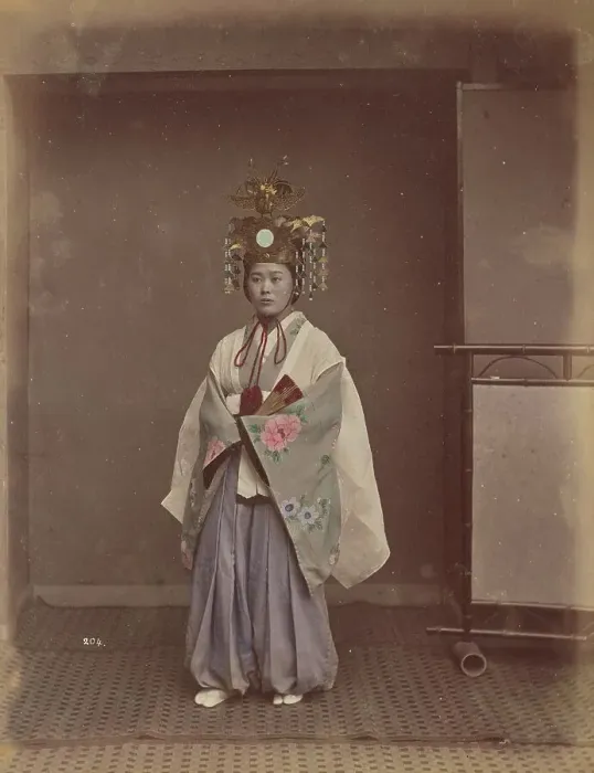 Framed Print : Woman in Headdress, 1870s-1890s. Creator: Kusakabe Kimbei Framed Print : Woman in Headdress, 1870s-1890s. Creator: Kusakabe Kimbei