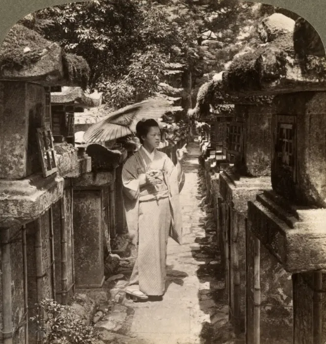Framed Print : A woman Shinto devotee counting the stone lanterns, Kasuga Shrine, Nara, Japan, 1904. Artist: Underwood & Underwood Framed Print : A woman Shinto devotee counting the stone lanterns, Kasuga Shrine, Nara, Japan, 1904. Artist: Underwood & Underwood