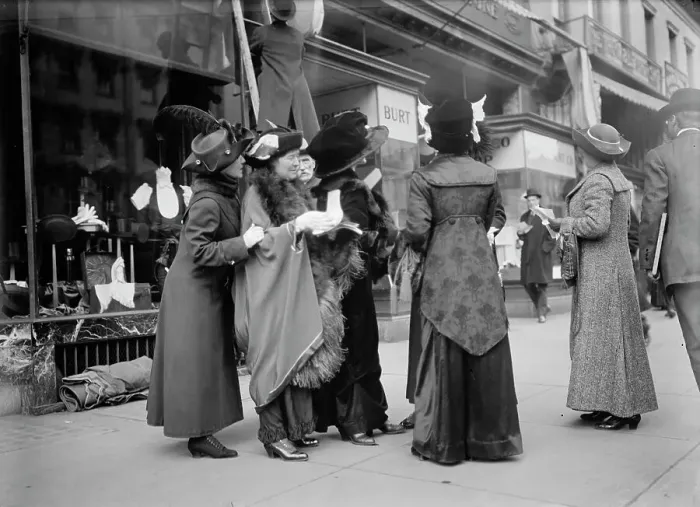 Framed Print : Woman Suffrage, Mrs. Mary Beard; Open Air Meeting, 1913. Creator: Harris & Ewing. Woman Suffrage, Mrs. Mary Beard; Open Air Meeting, 1913. Creator: Harris & Ewing Framed Print : Woman Suffrage, Mrs. Mary Beard; Open Air Meeting, 1913. Creator: Harris & Ewing. Woman Suffrage, Mrs. Mary Beard; Open Air Meeting, 1913. Creator: Harris & Ewing