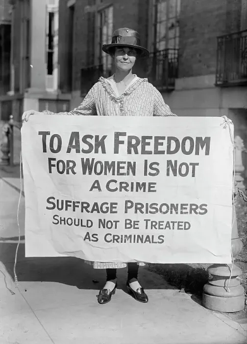 Framed Print : Woman Suffrage - Pickets, 1917. Creator: Harris & Ewing. Woman Suffrage - Pickets, 1917. Creator: Harris & Ewing Framed Print : Woman Suffrage - Pickets, 1917. Creator: Harris & Ewing. Woman Suffrage - Pickets, 1917. Creator: Harris & Ewing