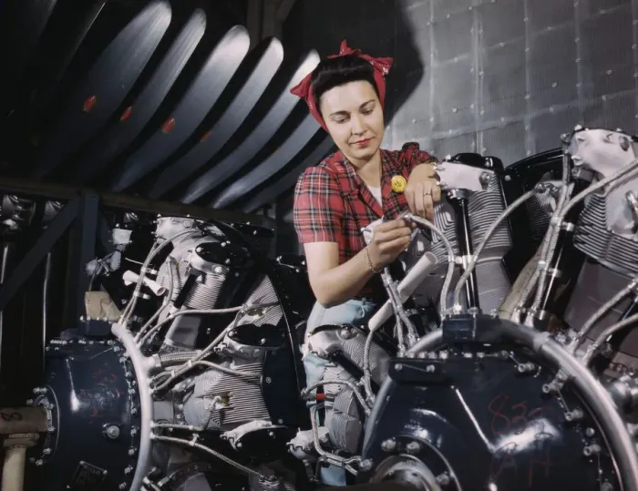 Framed Print : Woman working on an airplane motor at North American Aviation, Inc. plant in Calif. 1942. Creator: Alfred T Palmer Framed Print : Woman working on an airplane motor at North American Aviation, Inc. plant in Calif. 1942. Creator: Alfred T Palmer
