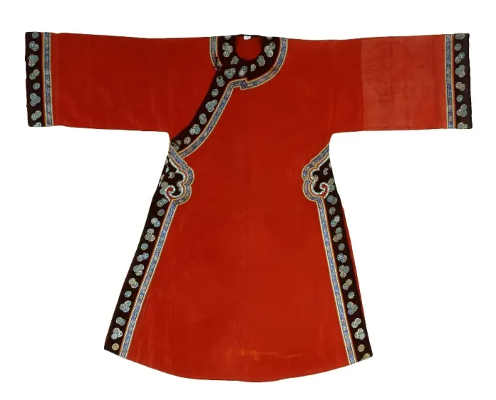 Framed Print : Woman's Semi-Formal Domestic Coat, about 1900-1905. Creator: Unknown. Woman's Semi-Formal Domestic Coat, about 1900-1905. Creator: Unknown