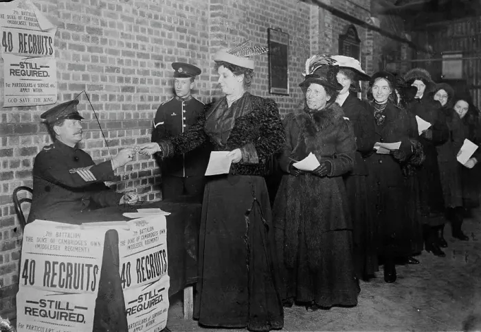 Framed Print : Women enlisting - England, between c1910 and c1915. Creator: Bain News Service
