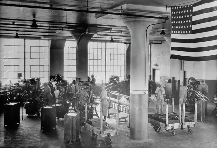 Framed Print : Women work on screw machines, Gen. El. [i.e. Eectric] Co. Philadelphia, between c1915 and c1920. Creator: Bain News Service