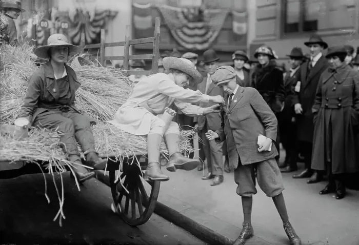 Framed Print : Women's Land Army, between c1915 and c1920. Creator: Bain News Service