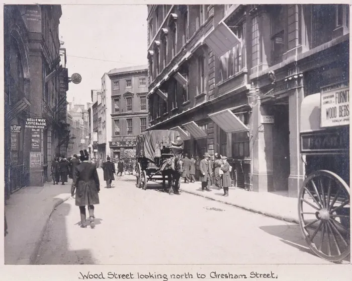 Framed Print : Wood Street, London, 1920 Framed Print : Wood Street, London, 1920