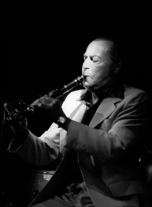 Framed Print : Woody Herman, Ronnie Scotts, London, 1977. Artist: Brian O Connor Framed Print : Woody Herman, Ronnie Scotts, London, 1977. Artist: Brian O Connor