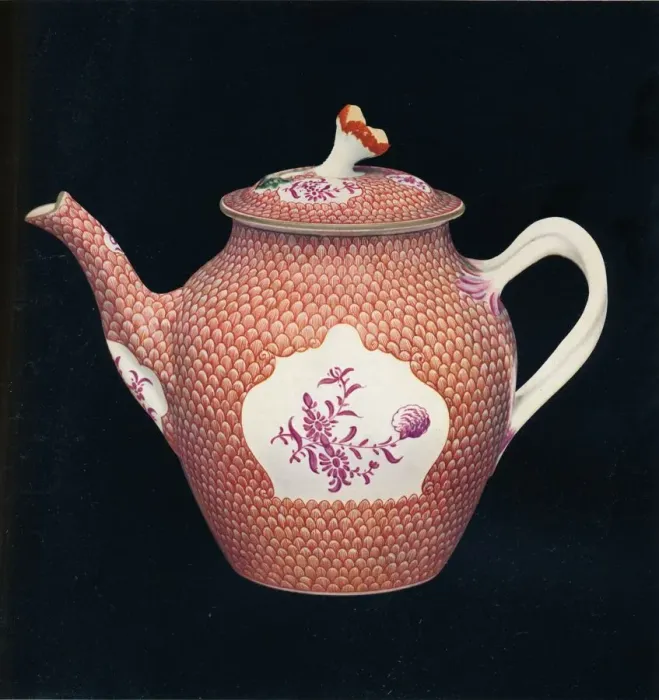 Framed Print : Worcester Teapot and Cover, c1770. Artist: James Giles Framed Print : Worcester Teapot and Cover, c1770. Artist: James Giles